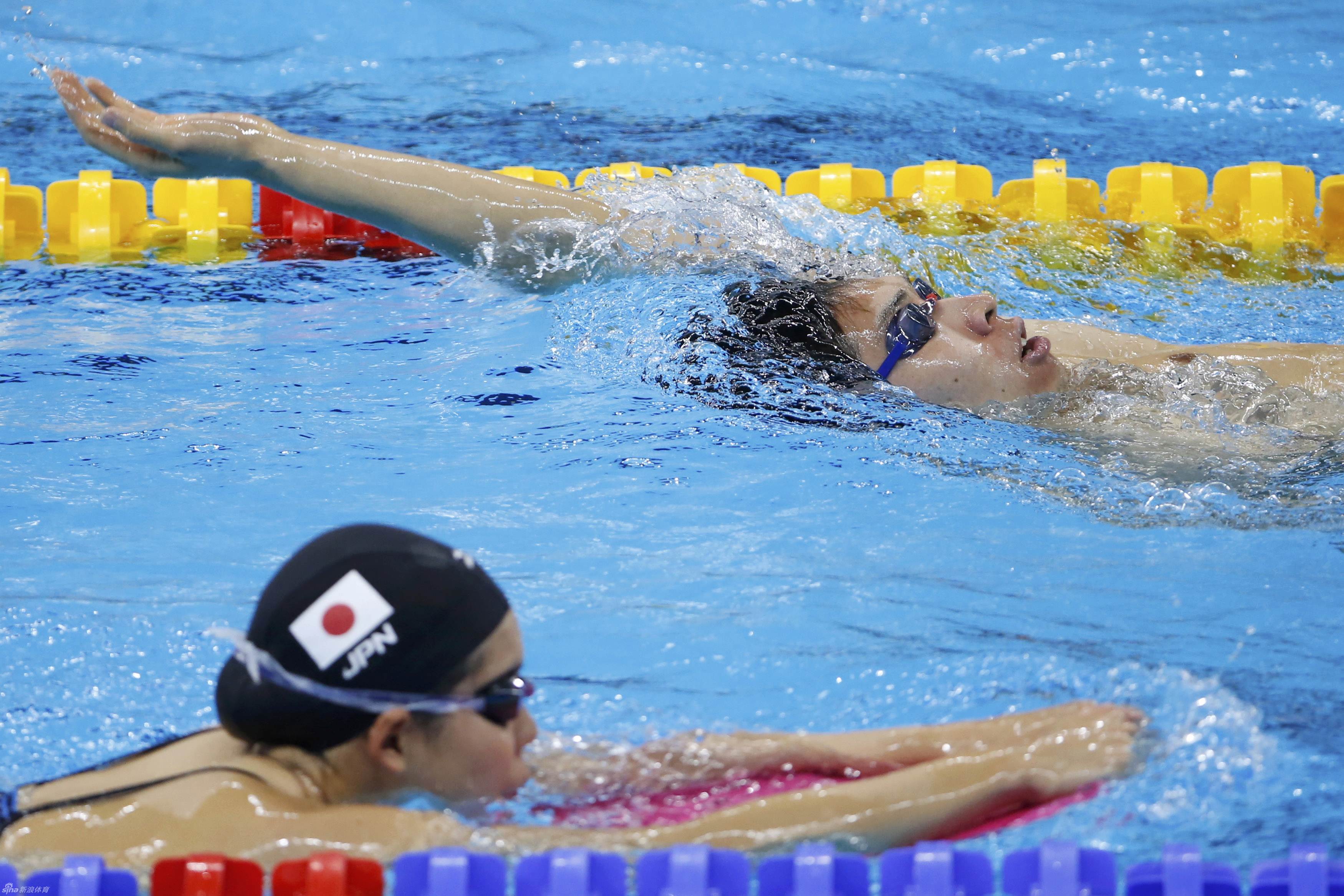 日本前 a target="_blank" href="/item/游泳运动员/53418366" data