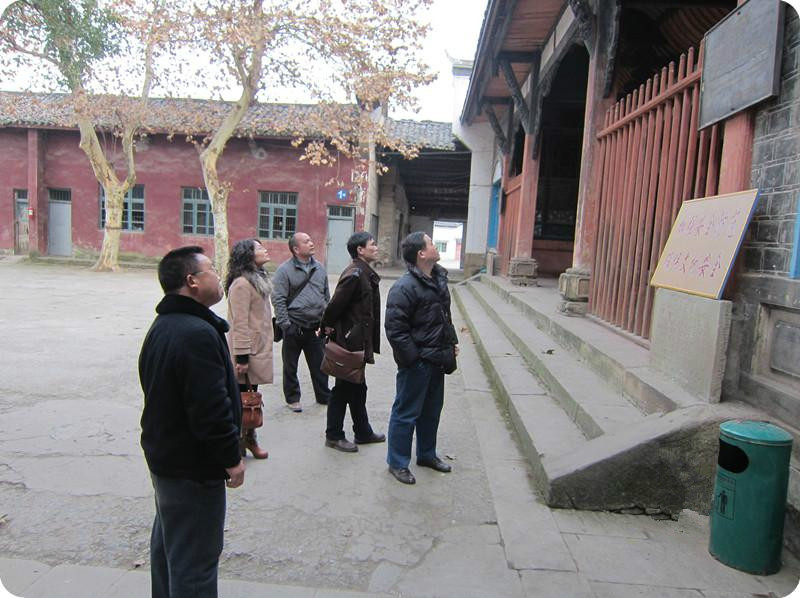  p data-id="gnb3jao34t">资中铁佛中学前身为"私立峤海初级中学校"