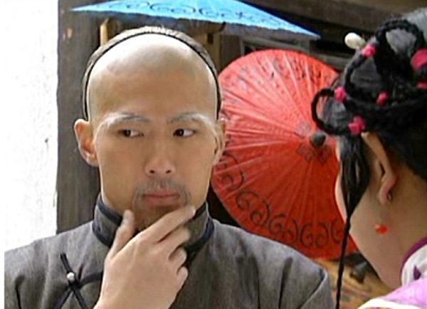 《天地有情》中的第一男主角,扮演者黄少祺