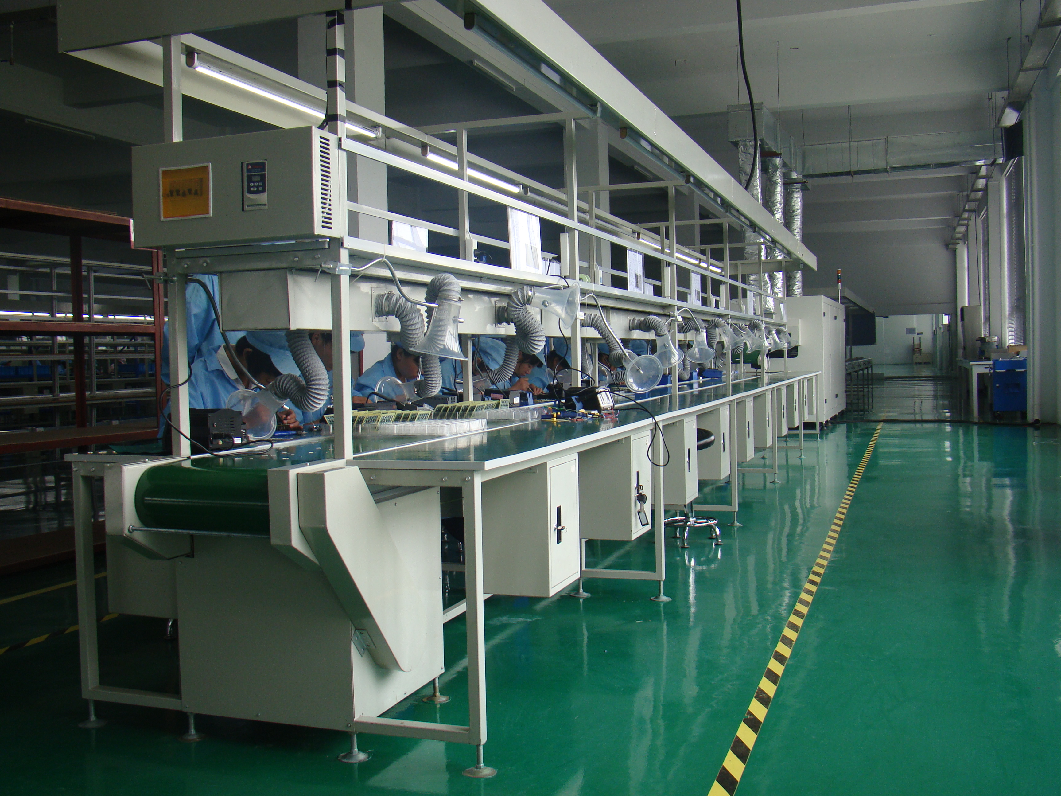 92grxoos">安徽徽博照明科技有限公司是一家专业于led灯具产品的研发