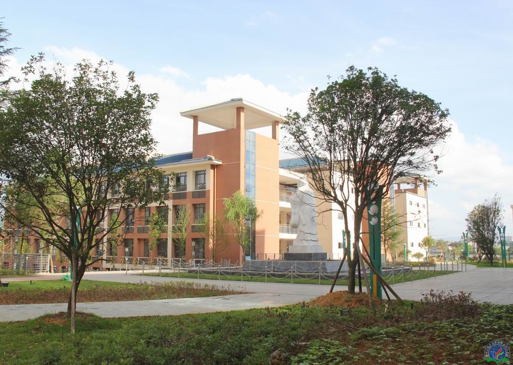 university dushan branch),简称"广大附校独山分校(独山三中)",斡谮