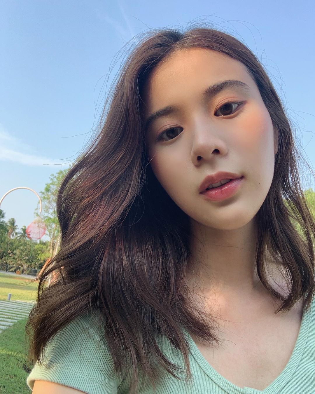 gzc">素帕莎·他那差(kao ),1995年4月29日出生于泰国曼谷,泰国女演员