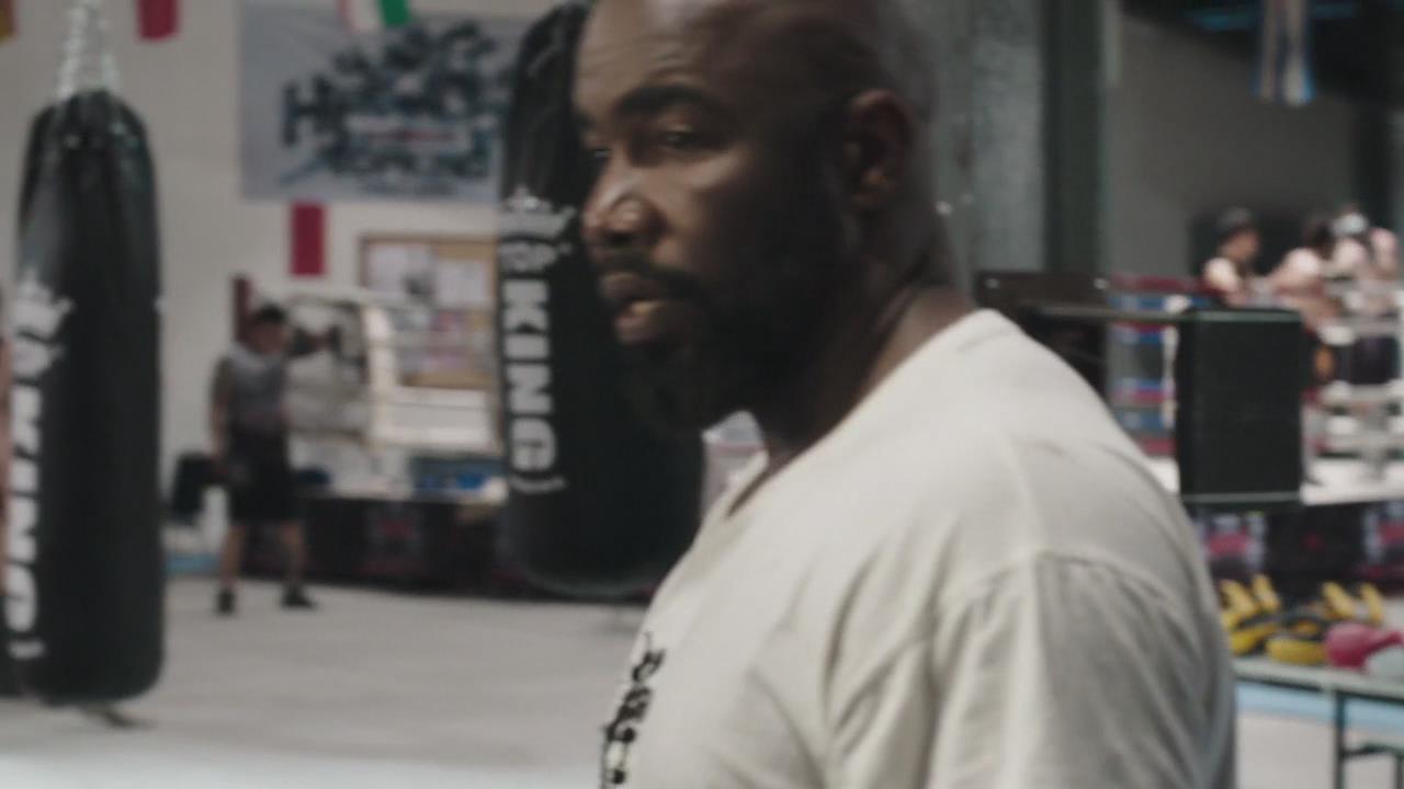 《永不退缩3》是由 a target="_blank" href="/item/迈克尔·加·怀特