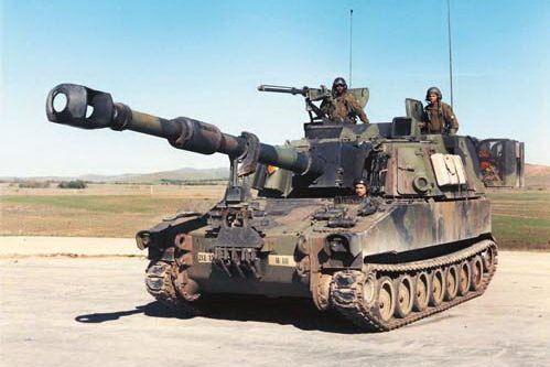 美m109a2式自行榴炮