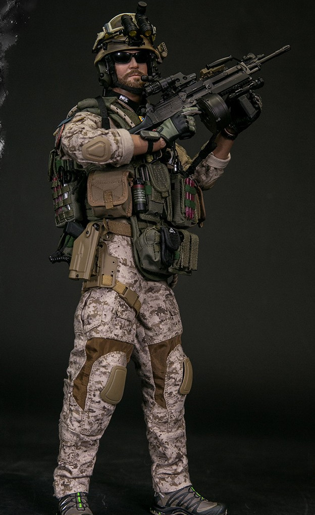 78074 1/6 美国三角洲特种部队机枪手是2020年发行的动漫手办,制作者