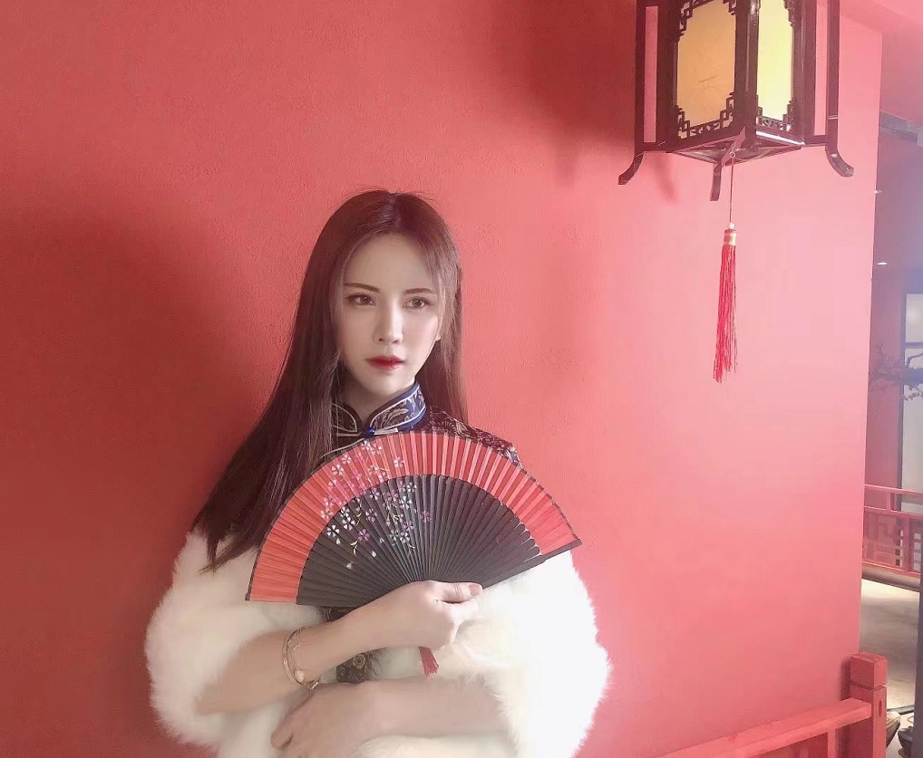 黄靖涵