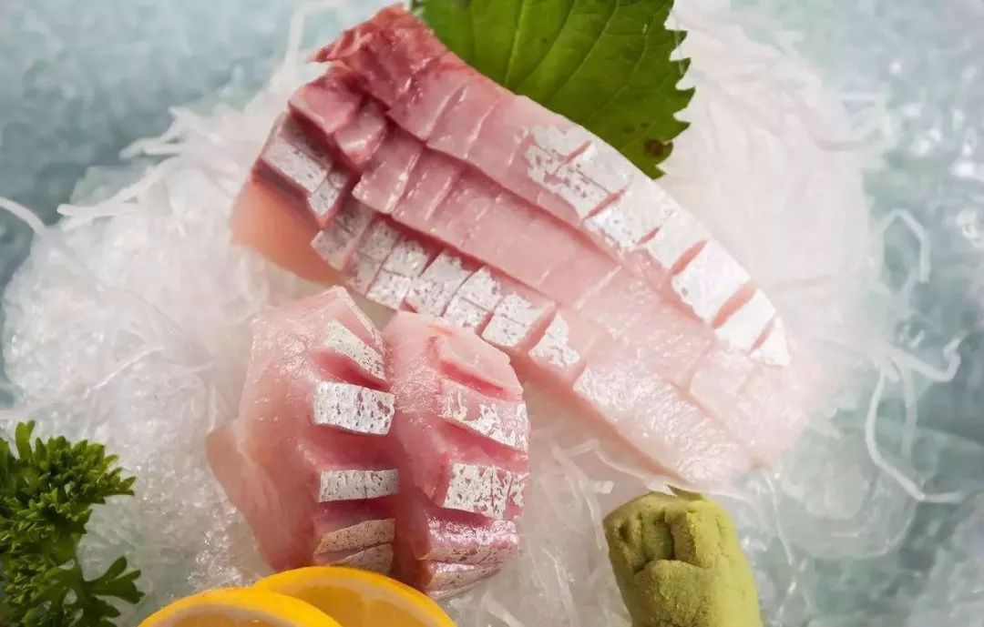  p>椒香红加吉,以红加吉鱼为主料制作的食品. /p>