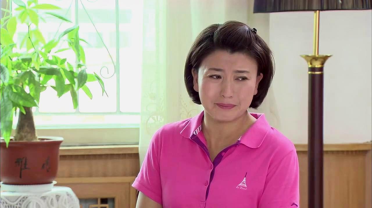 杨桂花是电视剧《女人当官2》中的角色,由