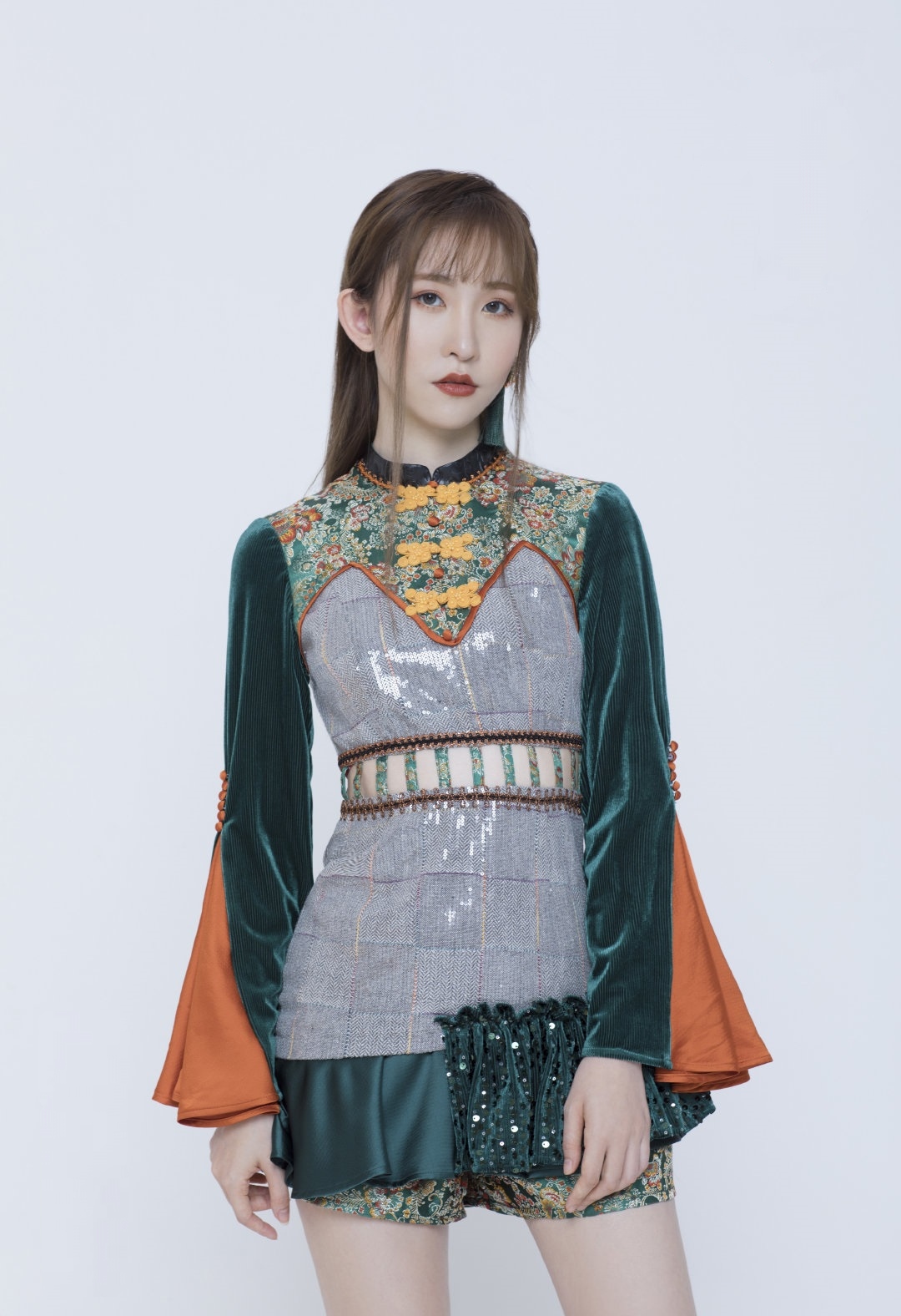  p>陈丽,1995年11月29日出生于广东省广州市,中国内地女歌手,演员, 