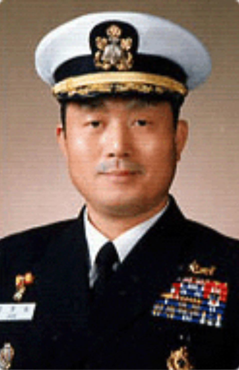 p>韩国海军(south korean navy)由海军本部,作战司令部,陆战队司令部
