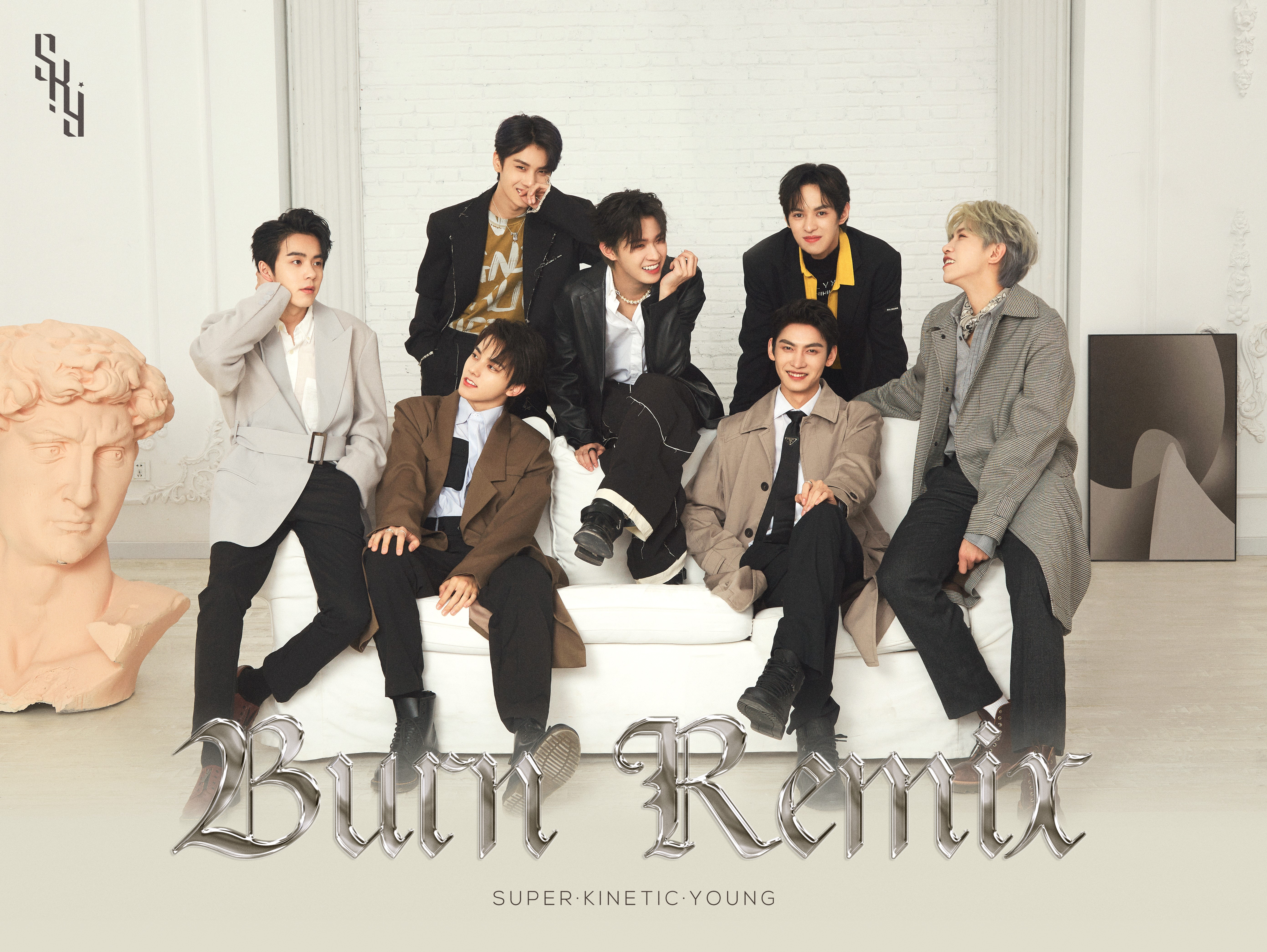 y天空少年,中国内地男子组合,由 a target="_blank" href="/item