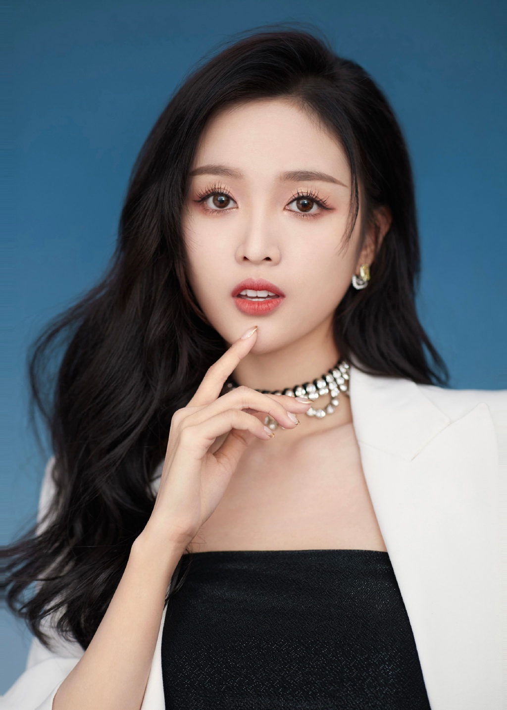  p>吴宣仪(         ,xuan yi),1995年1月26日出生于海南省海口市