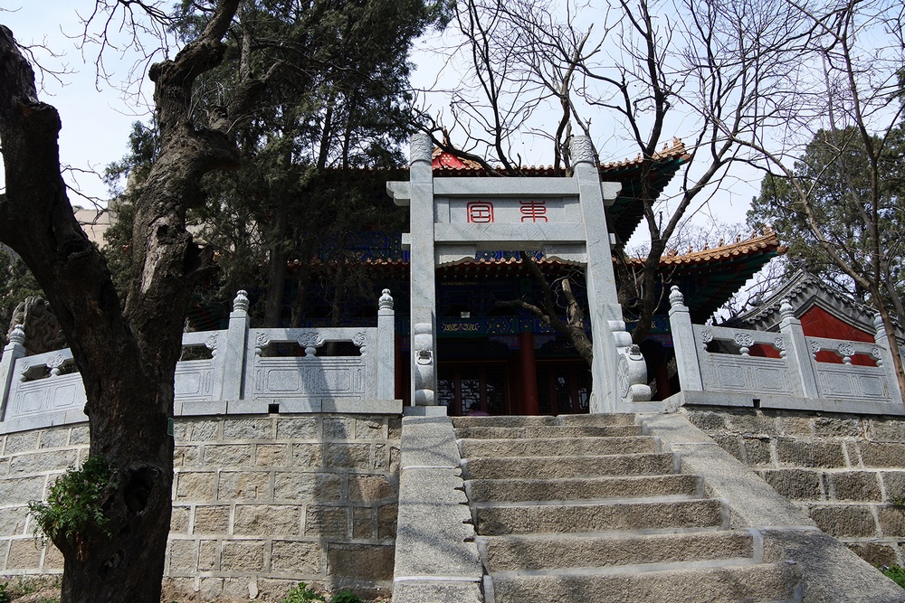 山东邹城峄山