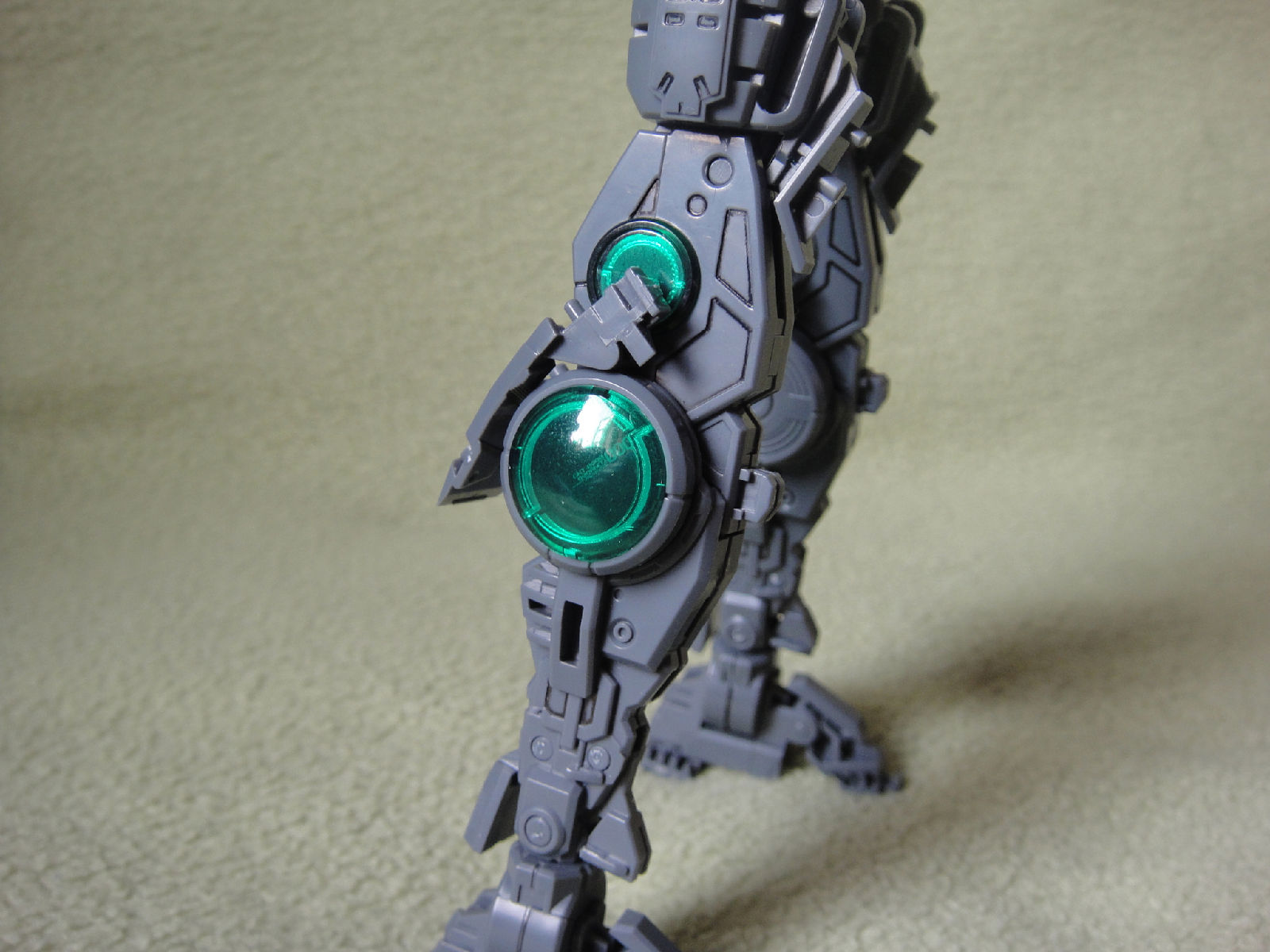  p data-id="gnvgae6j6b">量子型00高达是动画《 a target="_blank"