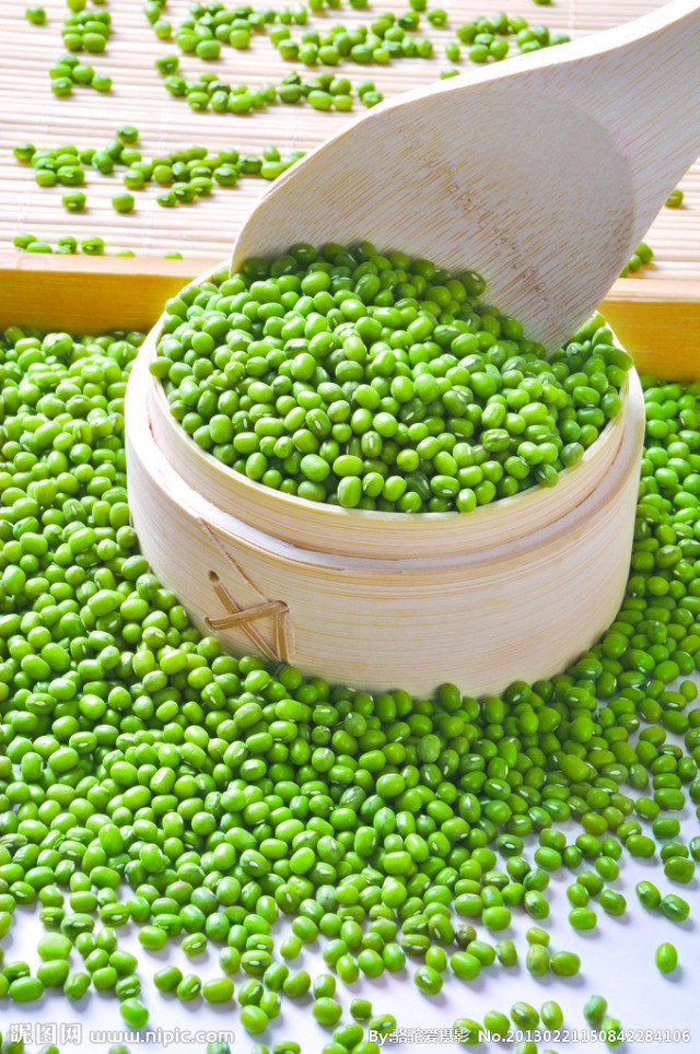 p data-id="u2mqh1hq2fuj">绿豆爽是河南爱雨食品有限公司生产的饮品
