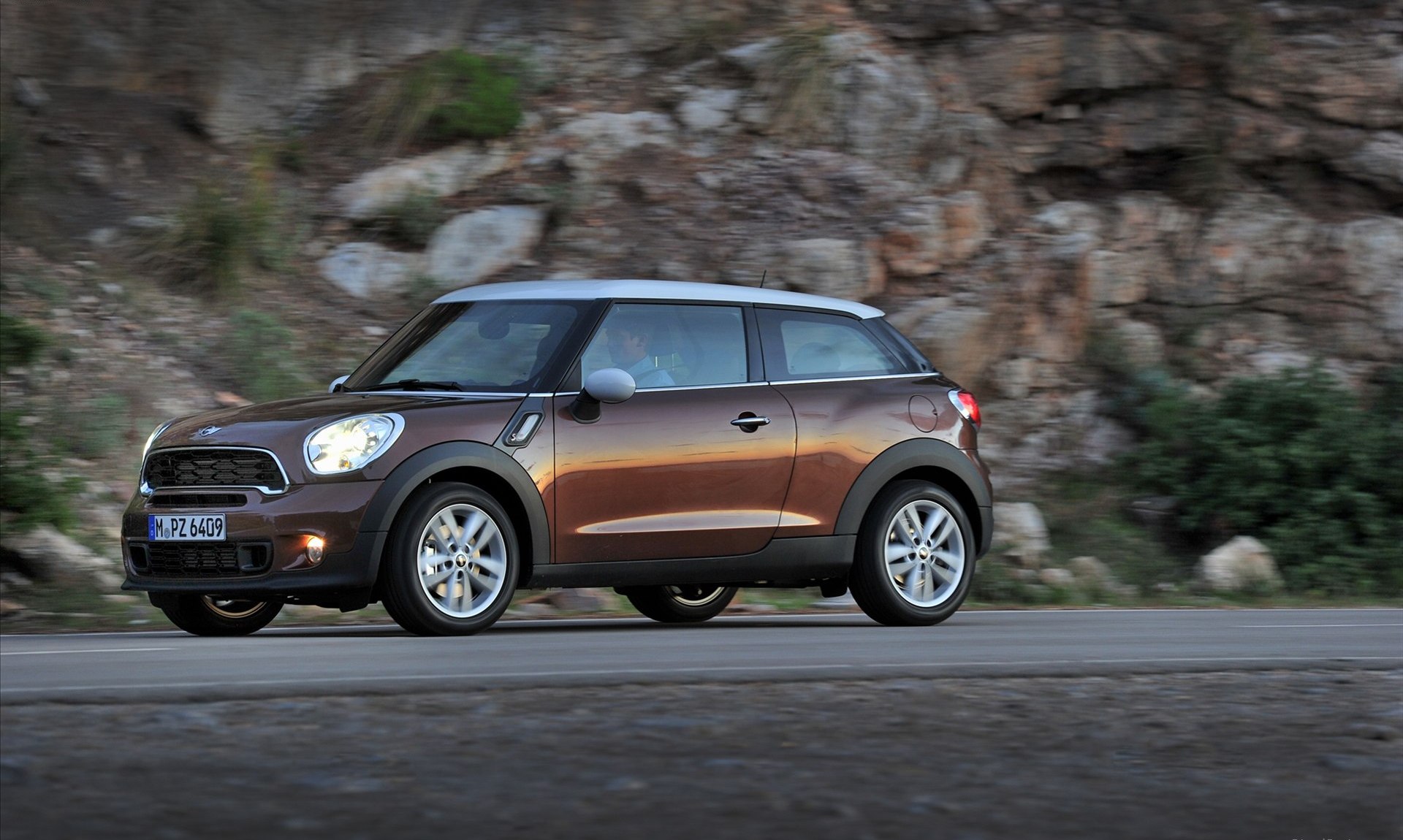 宝马公司 /a>持有的一款 a target="_blank" href="/item/汽车/152503