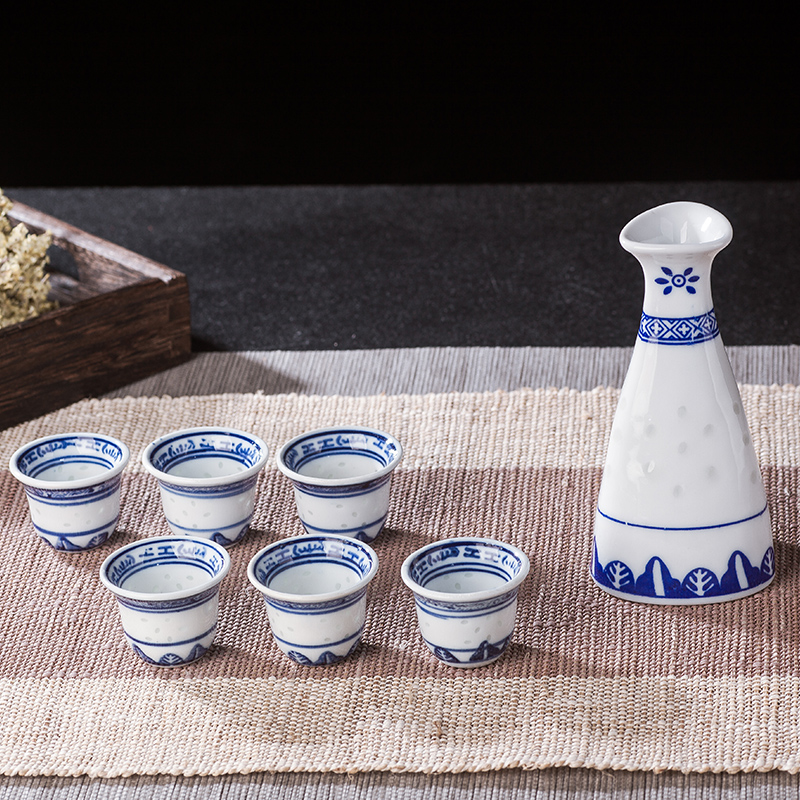 清酒的名称最早见于3000多年前我国的古代文献《 a target="_blank"