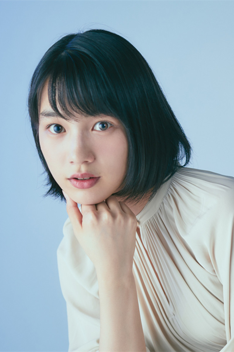  p>能年玲奈,1993年7月13日出生于日本兵库县,演员,模特.