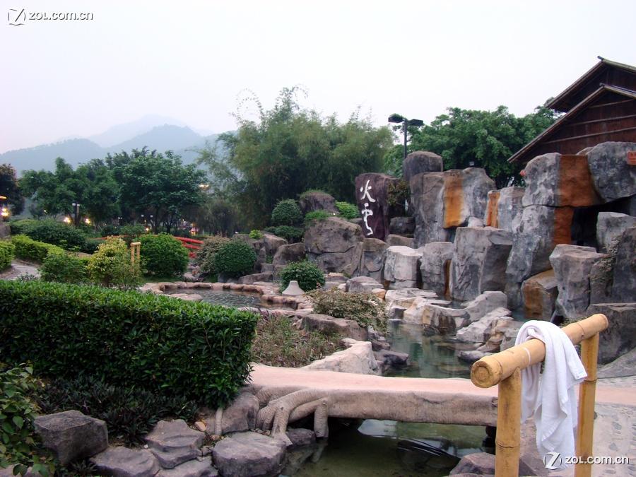  p>清新温矿泉度假区位于广东省清远市清新县三坑镇,景区5.