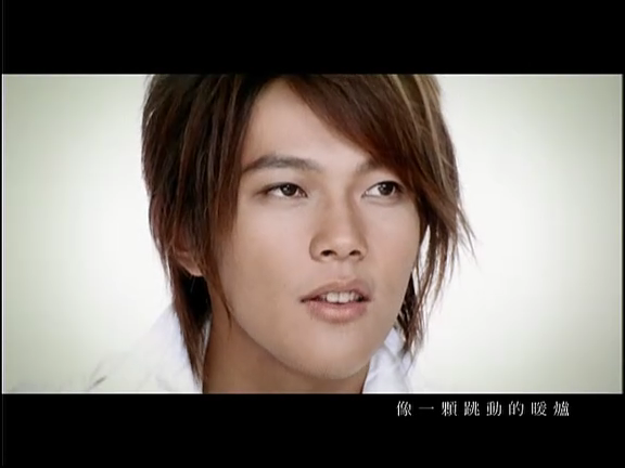  p>《夏雪》是 a target="_blank" href="/item/飞轮海/242117" data