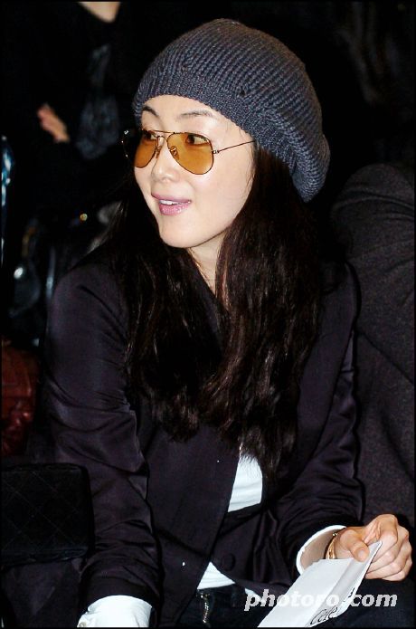  p>《想结婚的女人》是 a target="_blank" href="/item/金仁英