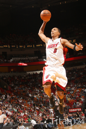  p>贾马里奥·穆恩(jamario moon),1980年6月13日出生于美国 a href="