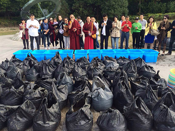 goe0xm">萨然哈巴活佛是藏传佛教宁玛派大圆满祖庭扎嘉寺的高僧大德