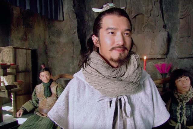 《水浒传》王伦能力有限？他用了一个人，晁盖和宋江也都重用_百科TA说