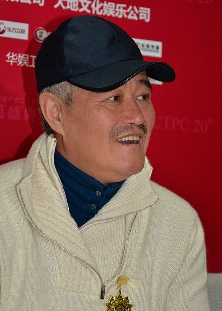  p>赵本山,1957年10月2日出生于辽宁省铁岭市开原市,中国内地男演员