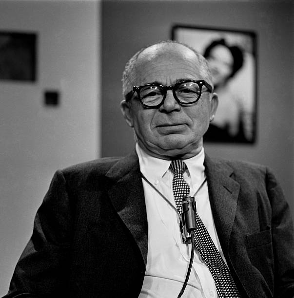  p>比利·怀尔德 i>(billy wilder,1906年6月22日～2002年3月27日) /i