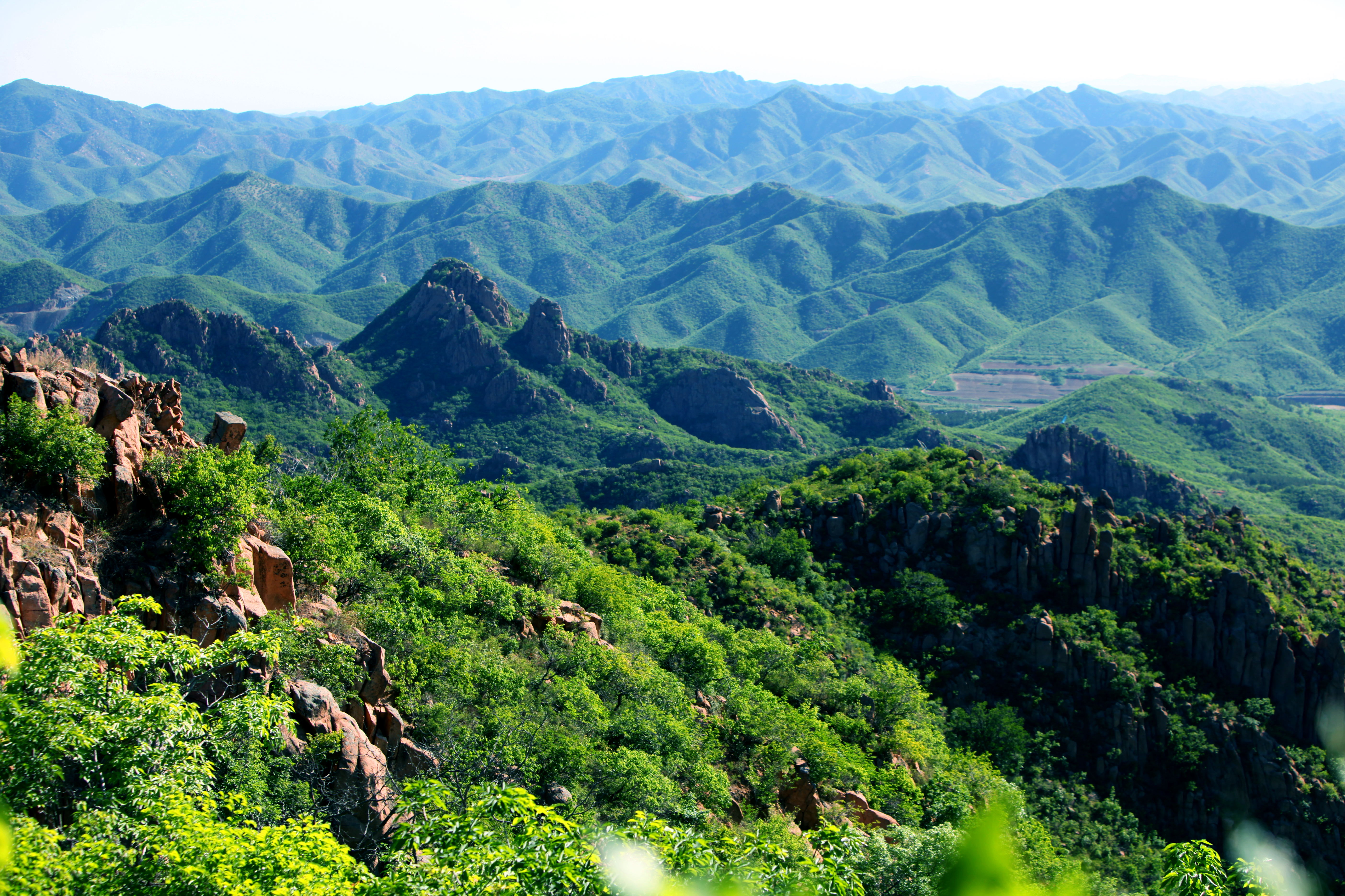  p>辽宁北票大黑山旅游景区位于 a target="_blank" href="/item/辽宁