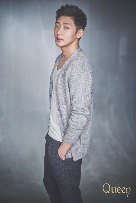 taesung)) /i>,1985年4月21日出生于韩国京畿道安山市,韩国男演员