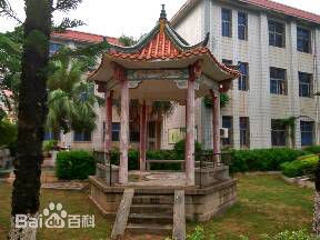 1 middle school of xiamen)简称翔安一中,是福建省一级达标中学,厦门