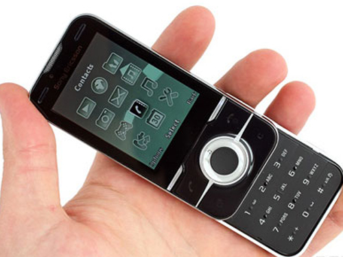 索尼爱立信 u100i