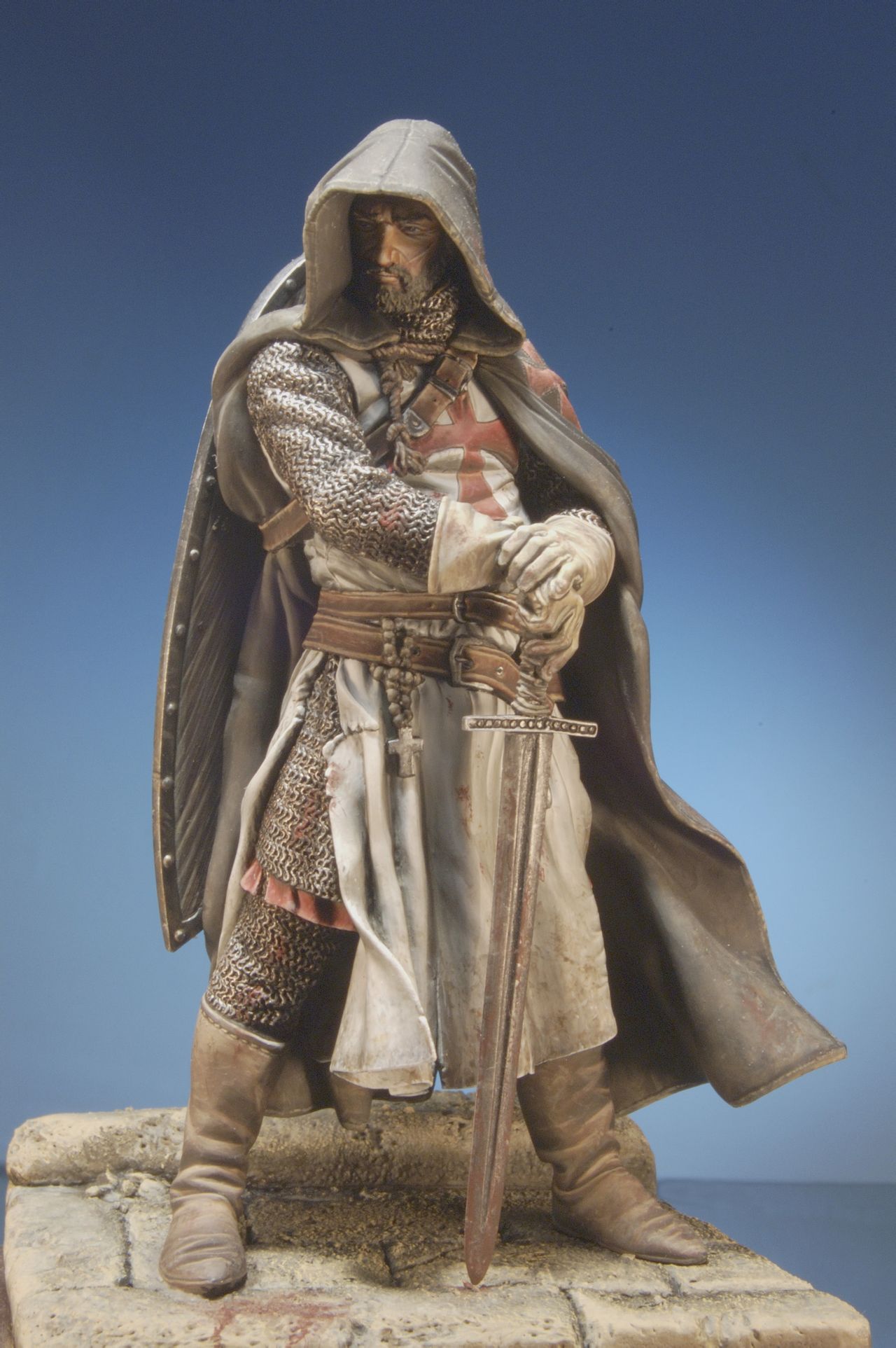  p>圣骑士的原文是paladin,其词根来源于palatinus,palatinus则意为"