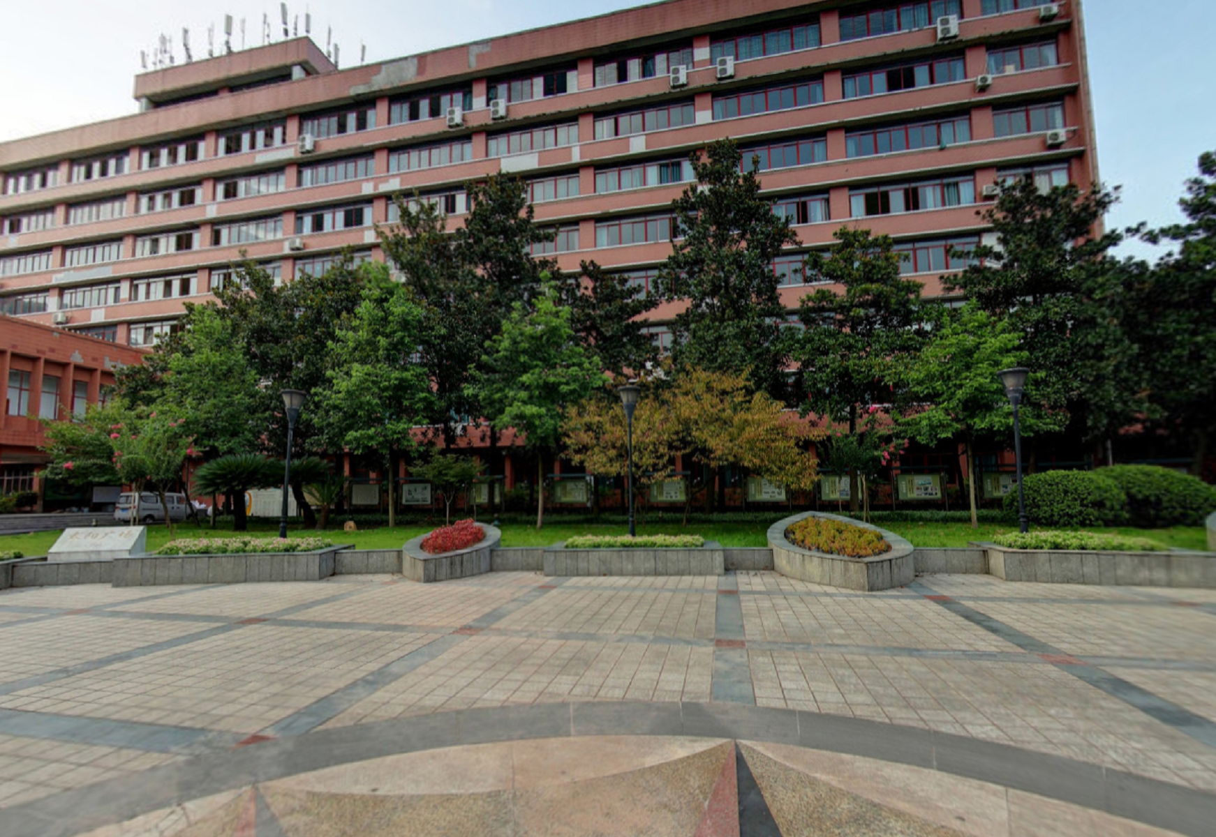 四川外国语大学