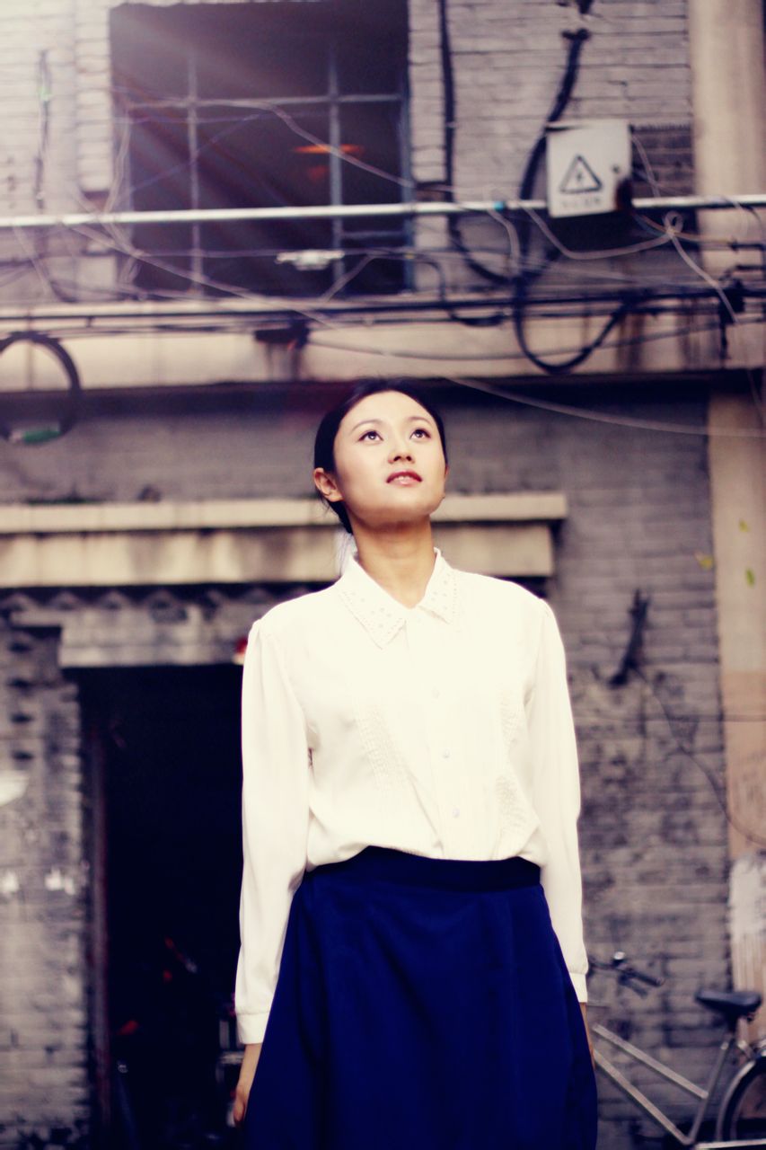 陈凡,2月17日出生于陕西省宝鸡市,毕业于北京电影学院,中国内地女演员