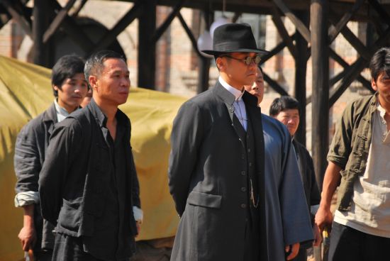 海润影视">海润影视 /a>和润亚传媒联合出品的四十集年代题材电视剧