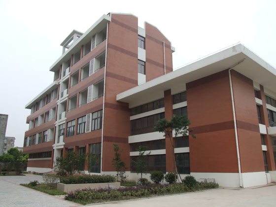 江苏省南通田家炳中学