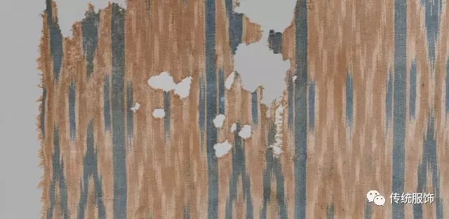 絣织(ikat)：令时尚大牌为之倾倒的古老染织工艺，究竟魅力何在？_百科TA说