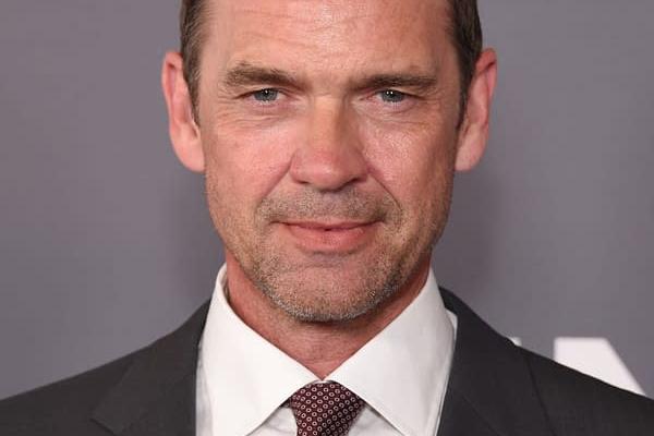  p>多格雷·斯科特(dougray scott),1965年11月25日出生于苏格兰格伦