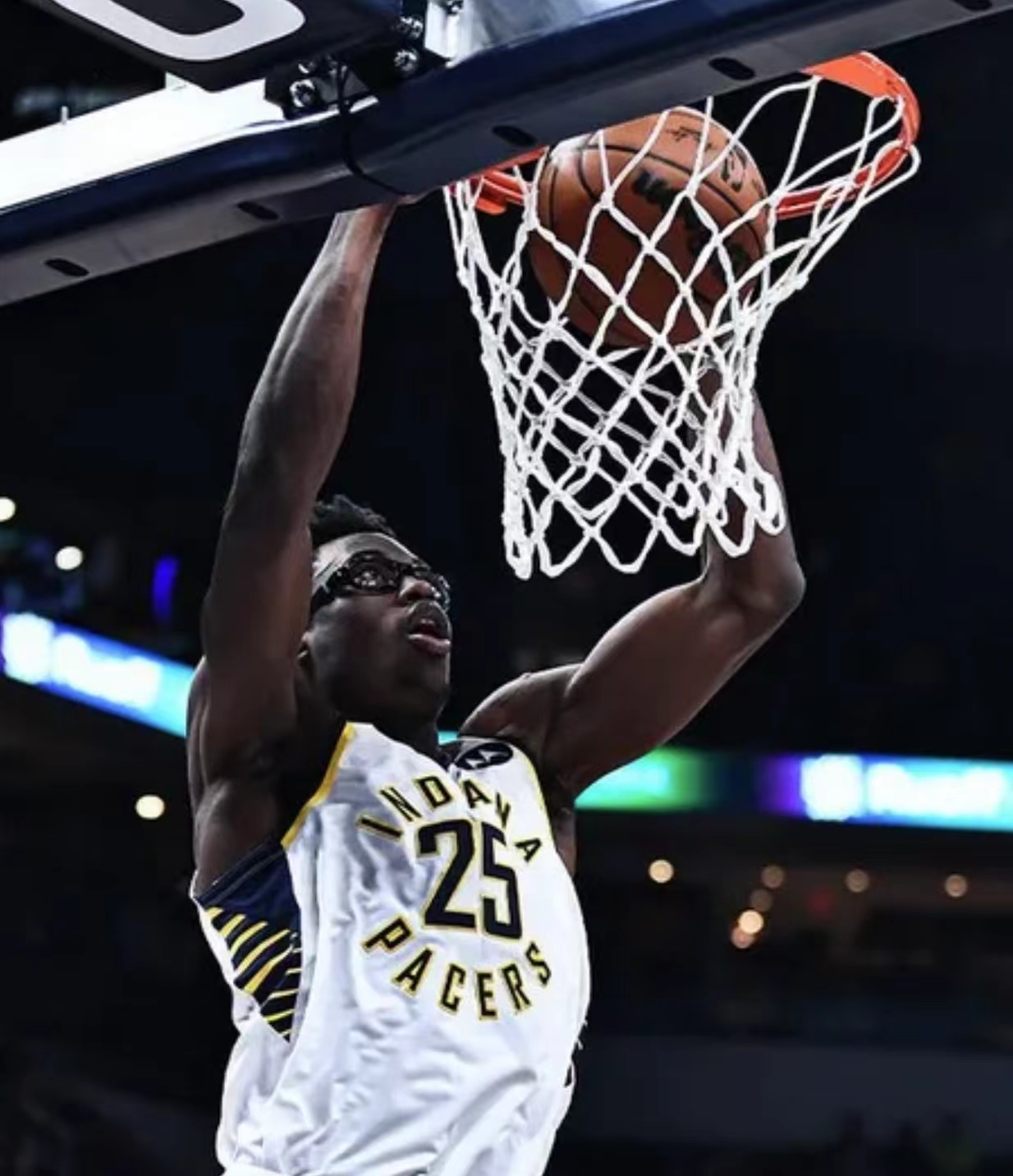  p>杰伦·史密斯(jalen smith),2000年3月16日出生于美国马里兰州