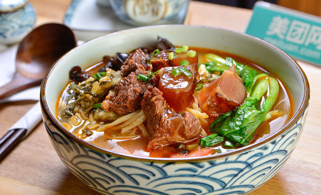 肉粽子的做法和配料的做法大全_奇台过油肉做法_肉肉沫红烧冬瓜的做法？