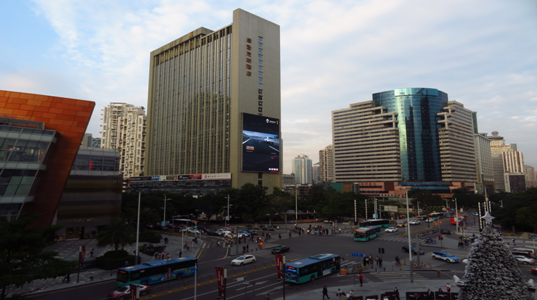  p>深圳鼎丰大厦位于深圳市罗湖区万象城. /p>