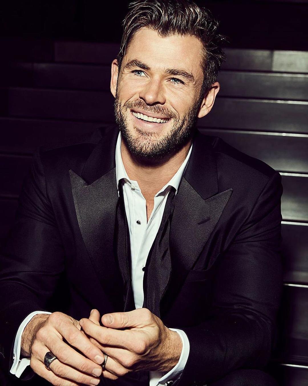 克里斯-海姆斯沃斯