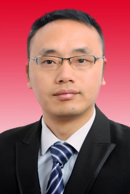  p>袁贵平,男,汉族,1979年生,贵州赤水人.