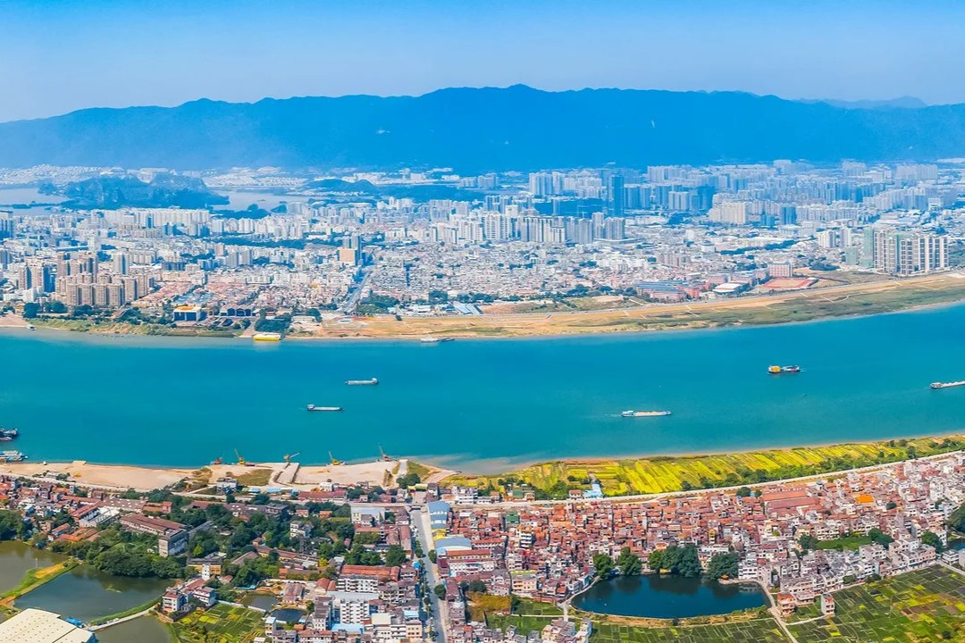 端州/14924347" data-lemmaid="14924347">端州 /a>,广东省辖地级市