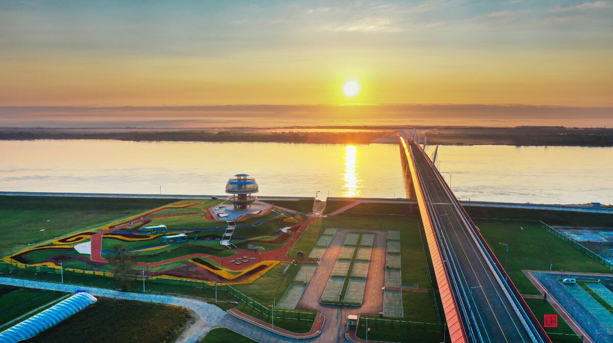 黑河—布拉戈维申斯克黑龙江(阿穆尔河)大桥