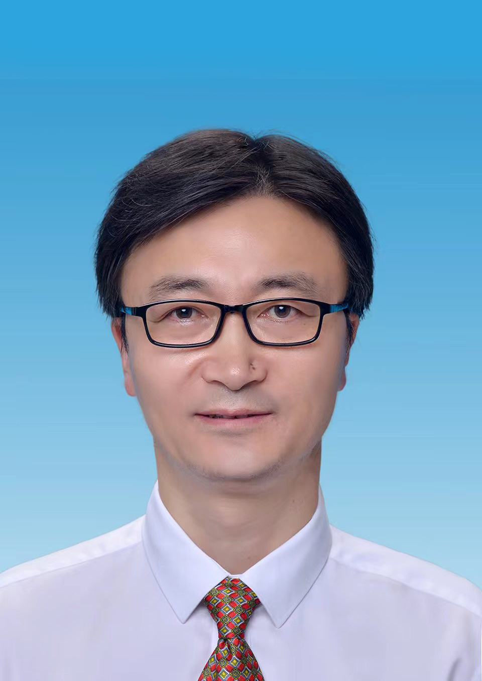 李军