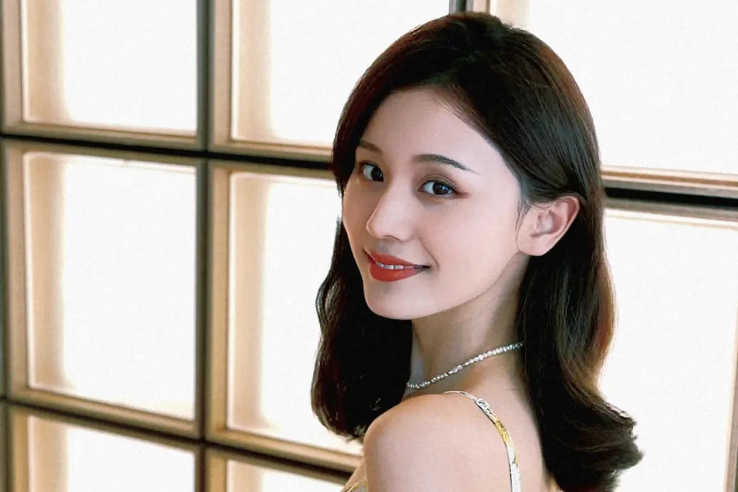  p>彭静娴,女,汉族,毕业于武汉大学表演系,演员.